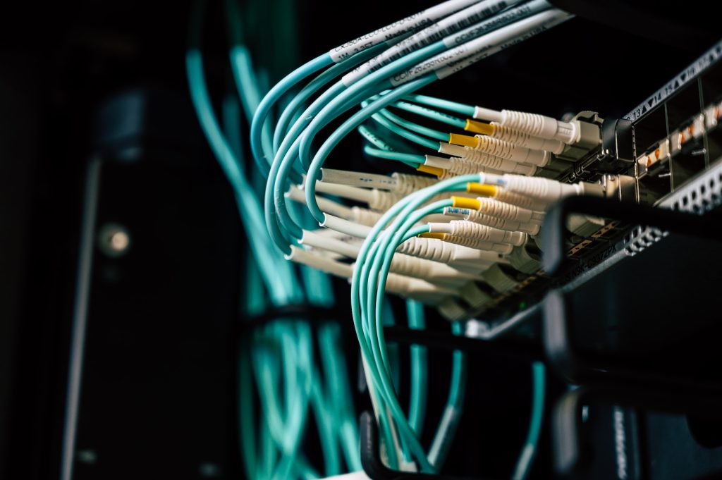 What are the Different Types of Server Virtualization 